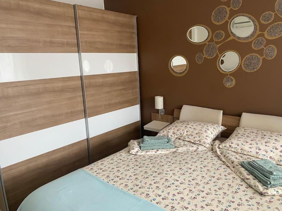 Lovely 1-Bedroom Apartament With Free Parking Sofia Exterior photo
